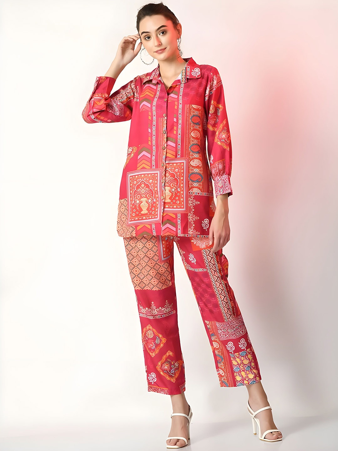 

NIJANAND TEXTILE Printed Shirt & Trousers Co-Ords, Pink