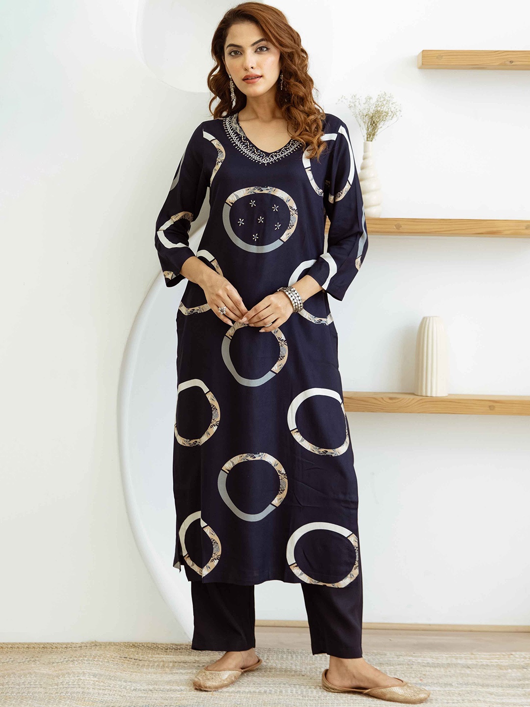 

Nehamta Women Printed Regular Kantha Work Kurta with Palazzos, Navy blue