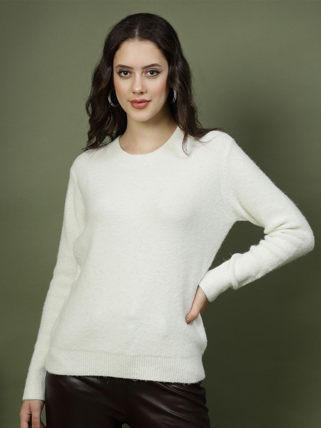

Mafadeny Women Solid Round Neck Sweater, Off white