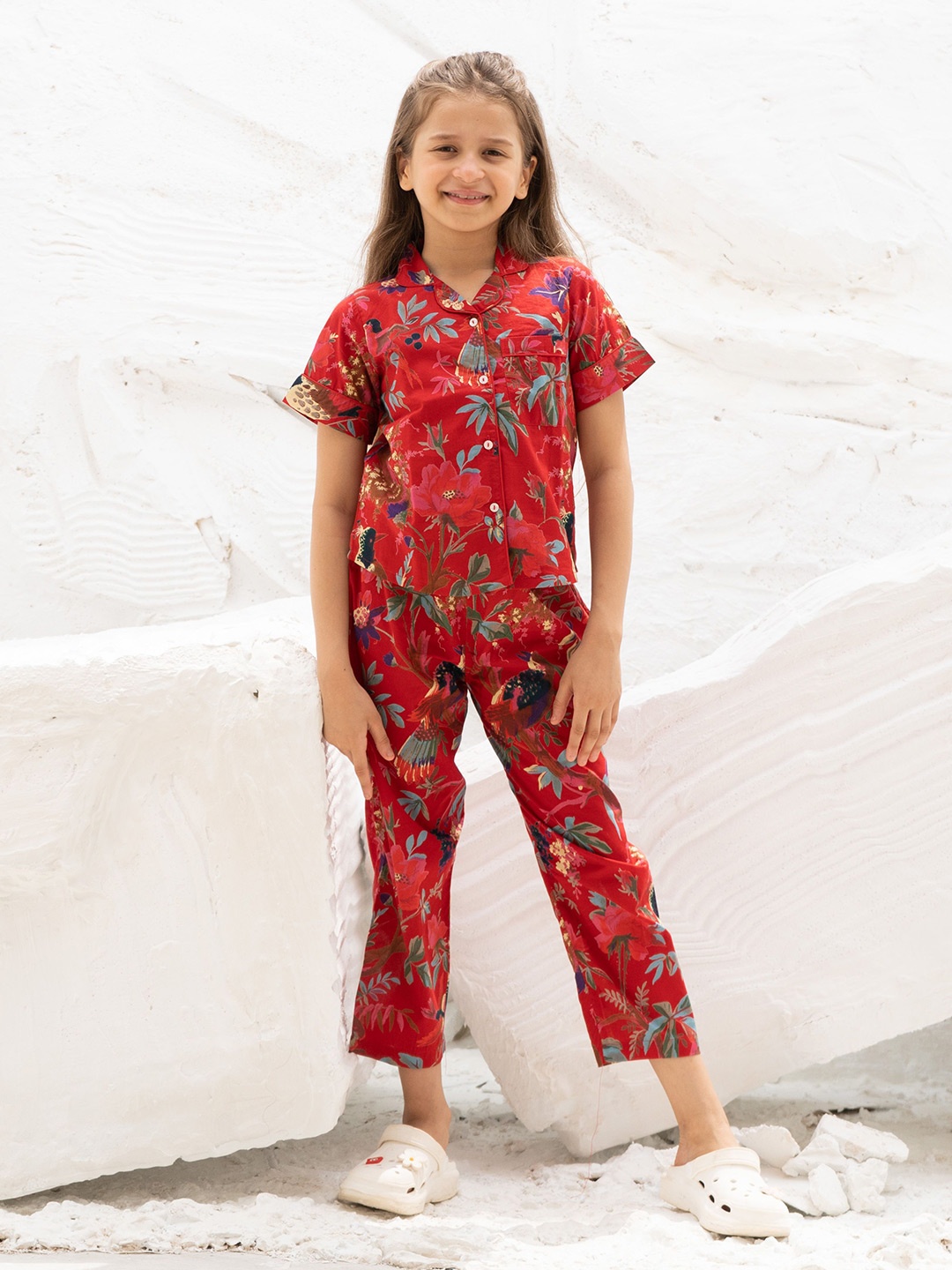 

SANSKRUTIHOMES Girls Printed Pure Cotton Shirt & Trouser Clothing Set, Red