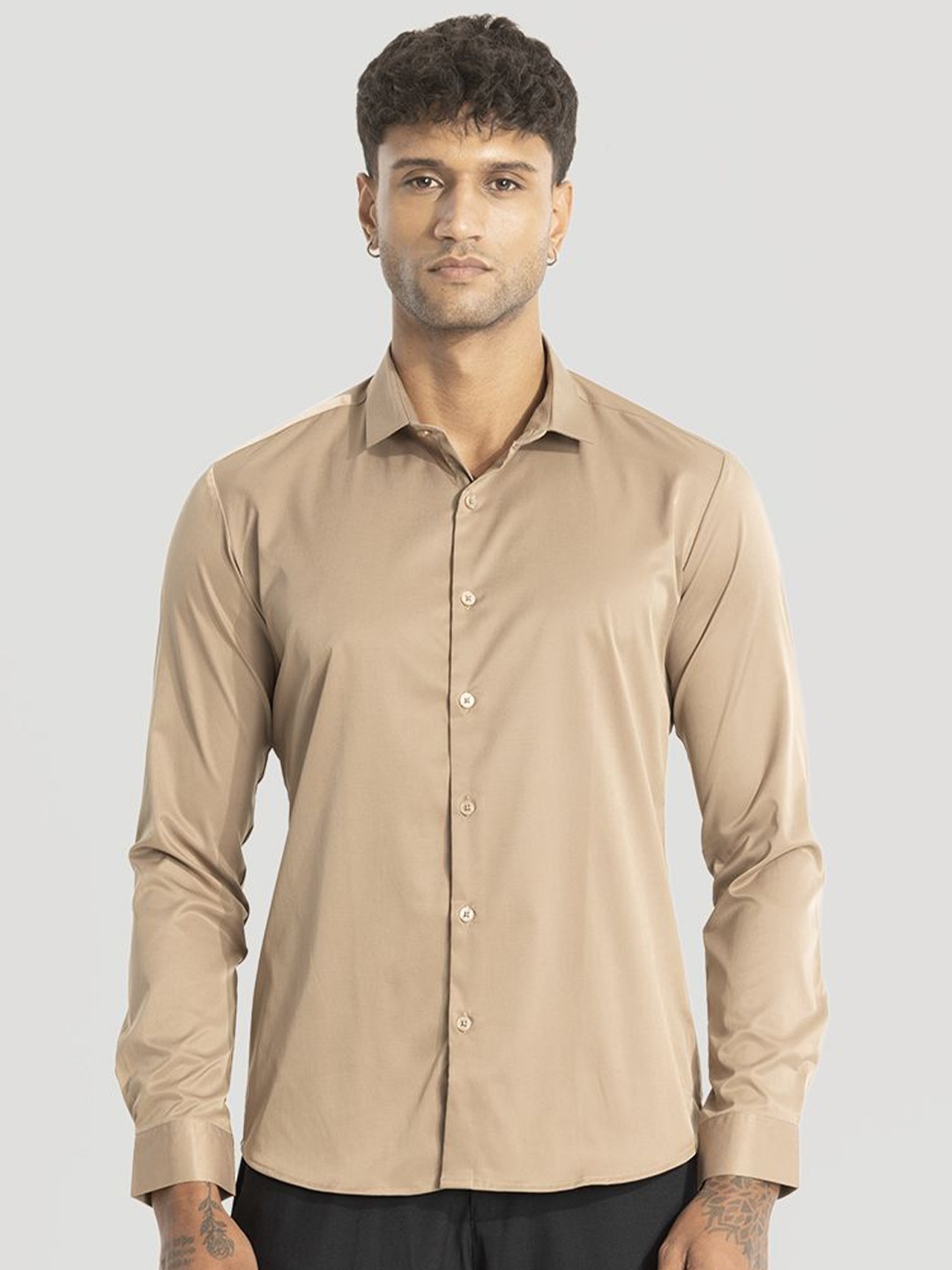 

Snitch Men Smart Spread Collar Solid Slim Fit Casual Shirt, Beige