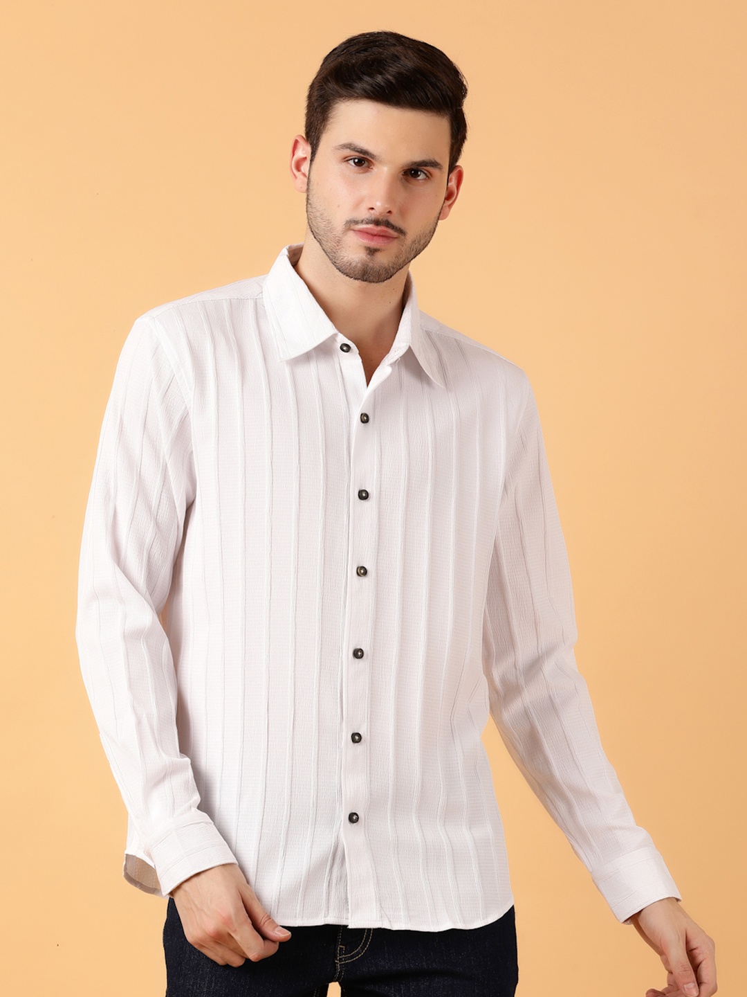 

Kotty Men Relaxed Spread Collar Textured Cotton Casual Shirt, White