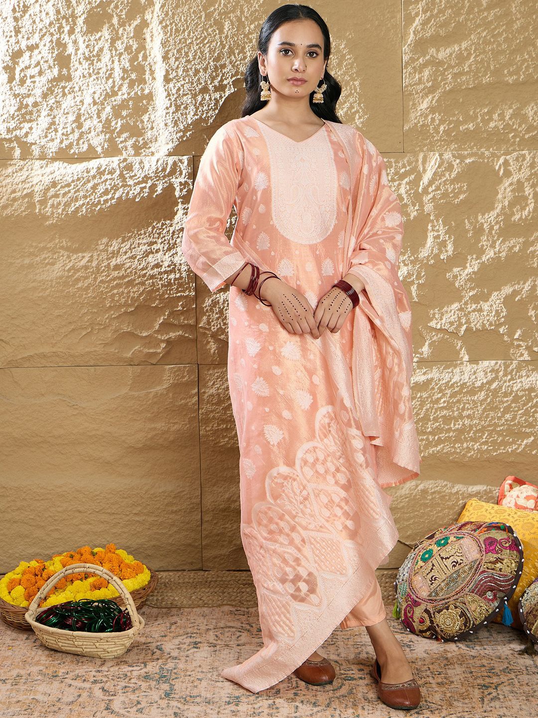 

Indo Era Women Regular Kurta with Trousers & Dupatta, Peach