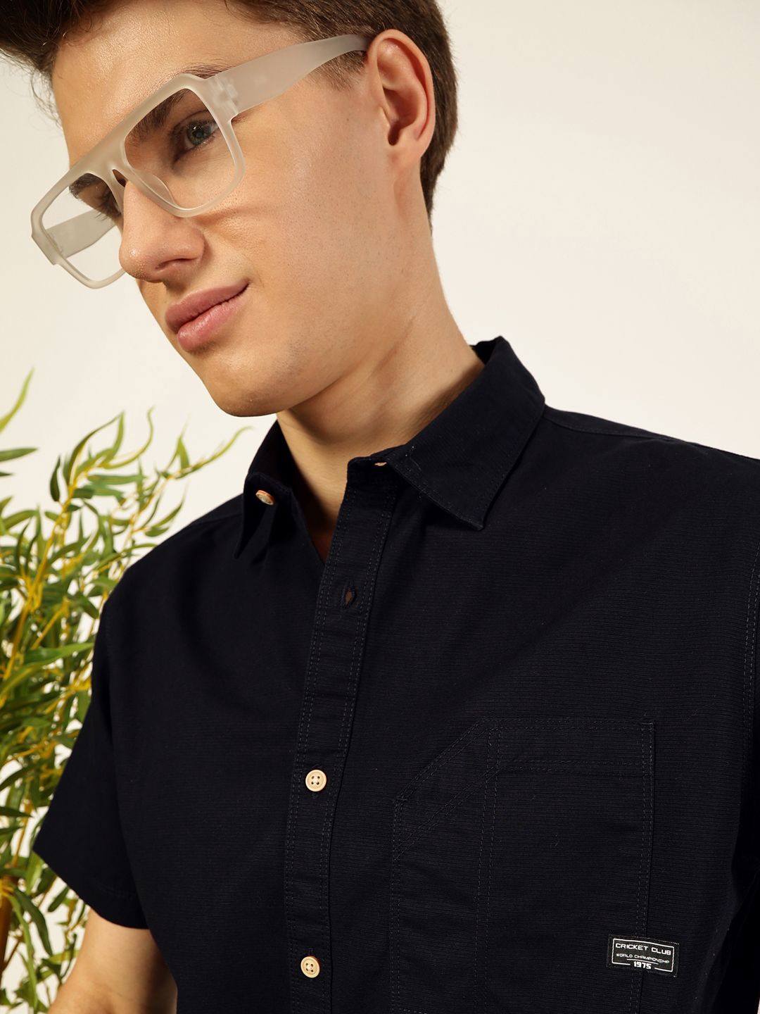 

Thomas Scott Men Premium Cutaway Collar Solid Cotton Slim Fit Casual Shirt, Navy blue