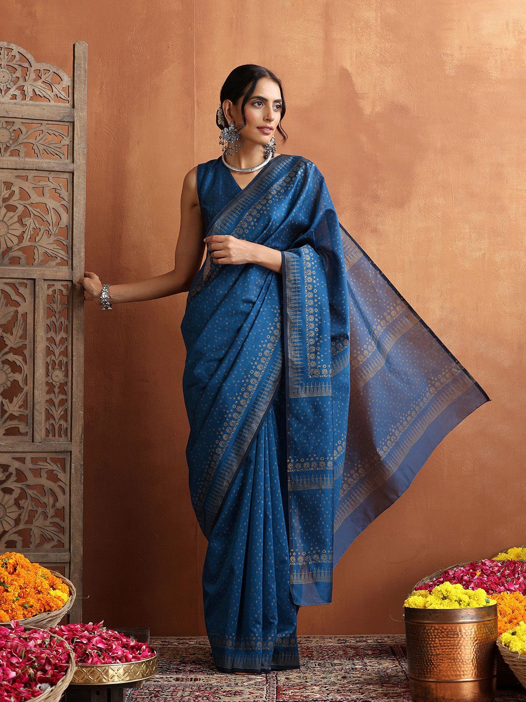 

House of Chikankari HOC Crafts Hand Block Printed Saree, Blue