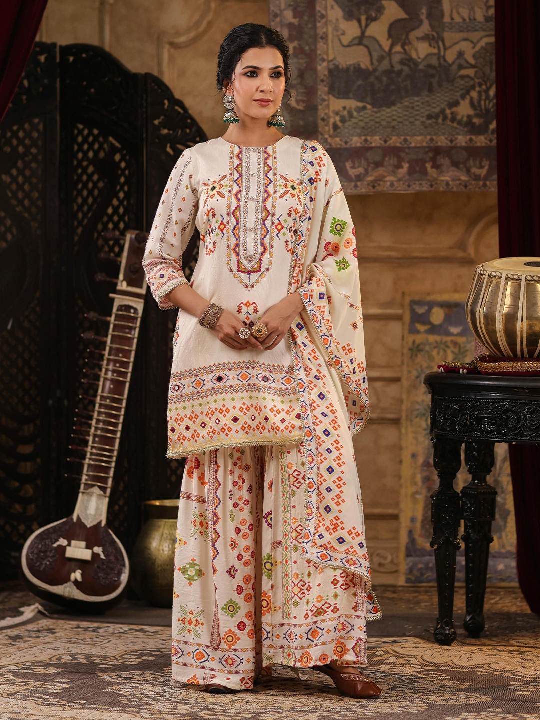 

SCAKHI Geometric Printed Mirror Work Chanderi Silk Kurti with Sharara & Dupatta, Cream