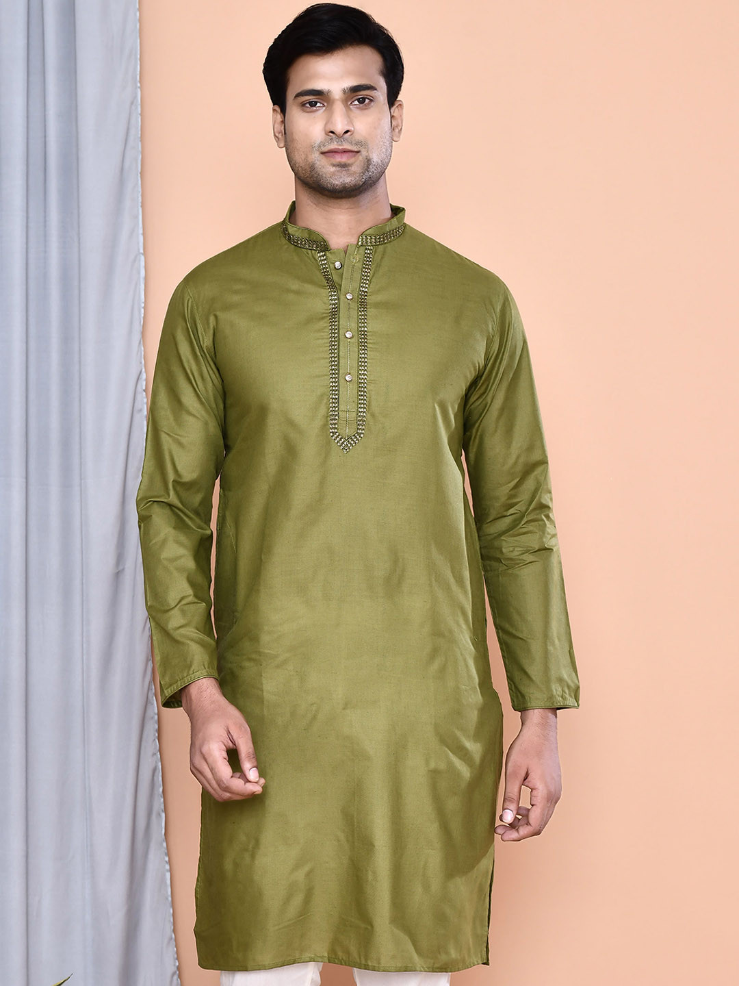 

MAAHI FABS Men Kurta, Green
