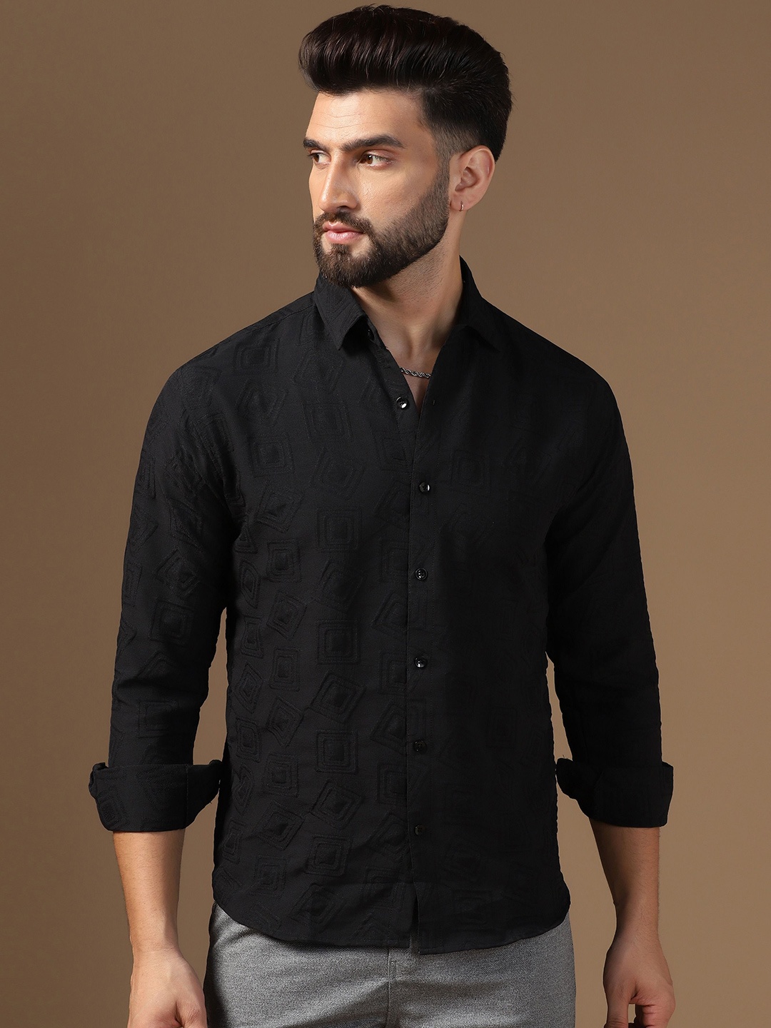 

TAGDO Men Standard Spread Collar Solid Casual Shirt, Black
