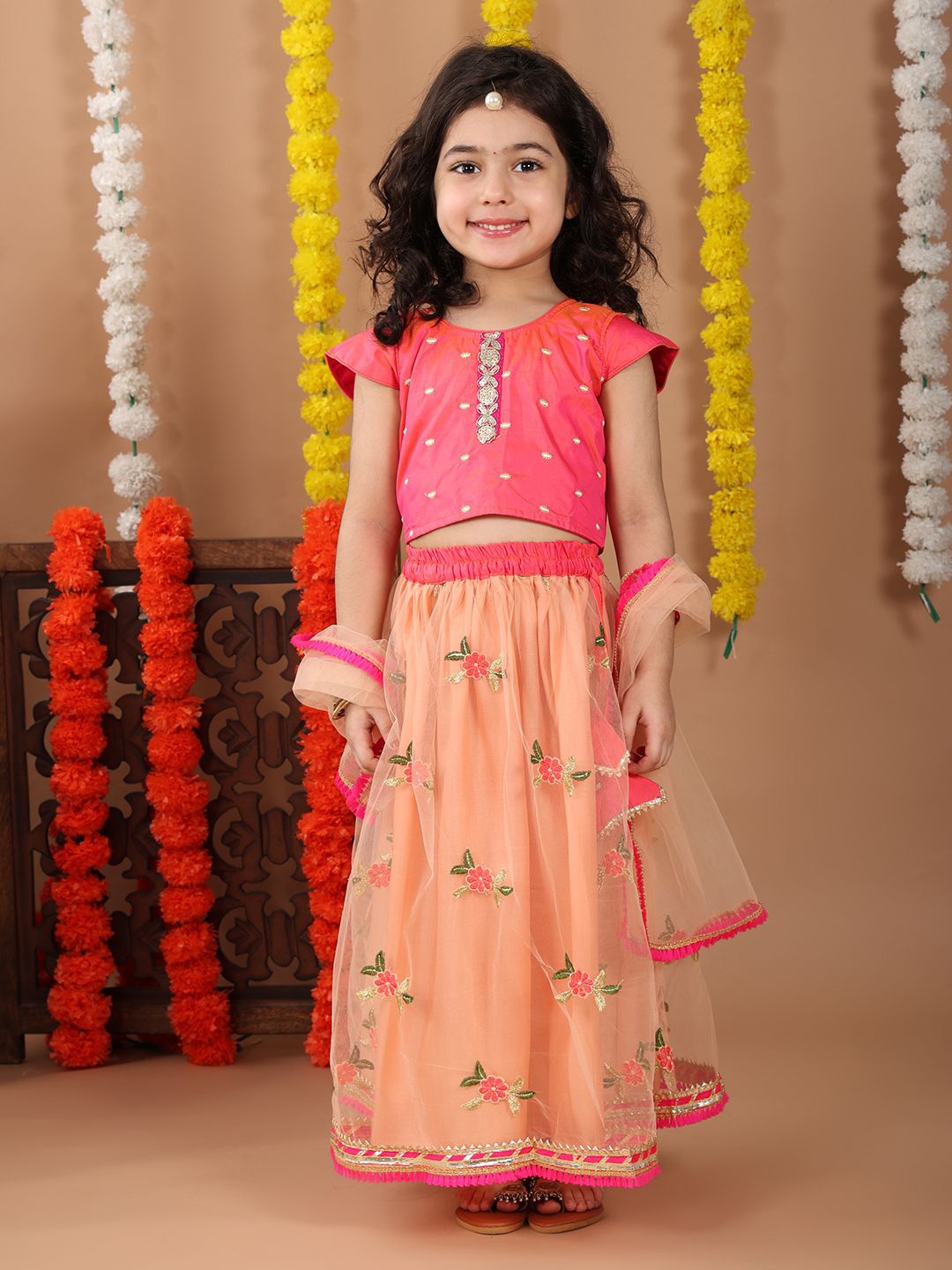 

Here&Now X Kinder Kids Girls Ready to Wear Lehenga & Blouse With Dupatta, Peach