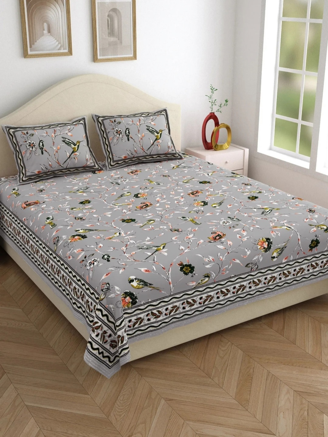 

LIVING ROOTS Ethenic Jaipur Grey Printed 210 TC Cotton King Bedsheet With 2 Pillow Covers