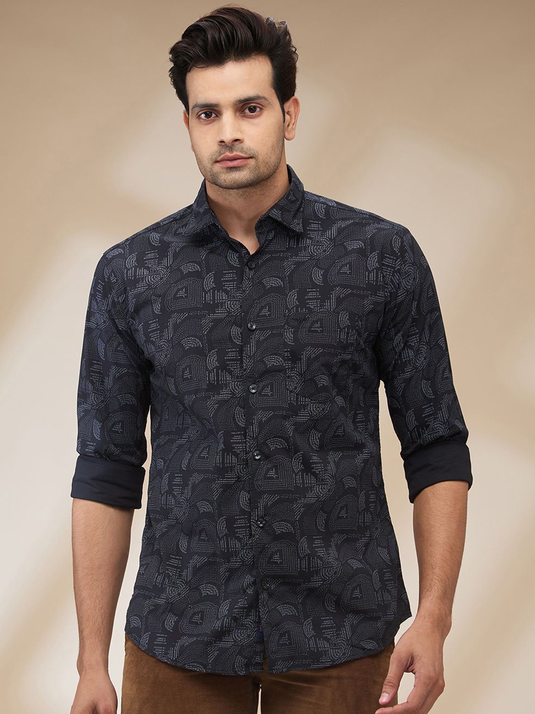 

Park Avenue Men Spread Collar Abstract Printed Cotton Slim Fit Casual Shirt, Black
