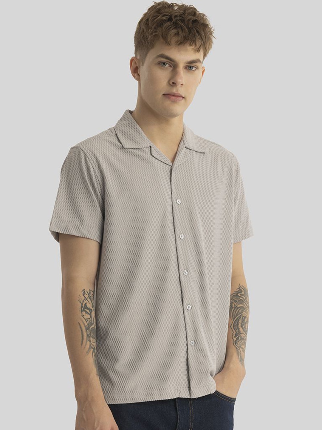 

Snitch Men Relaxed Cuban Collar Solid Boxy Casual Shirt, Grey