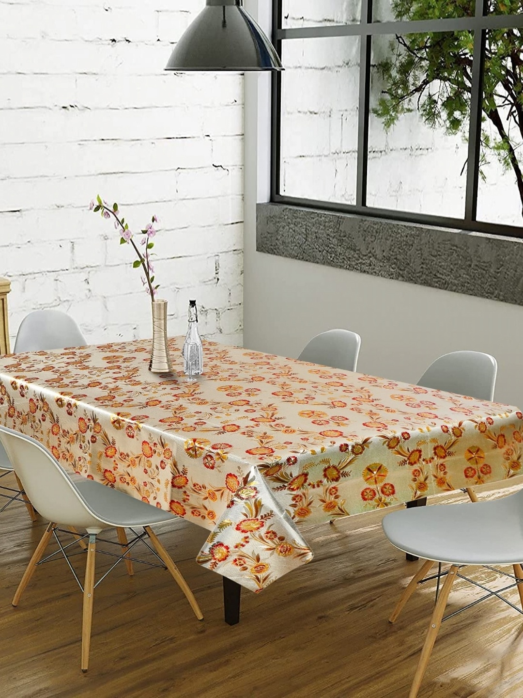 

Dakshya Industries Gold-Toned & Red Floral Printed Waterproof 6-Seater Table Cover
