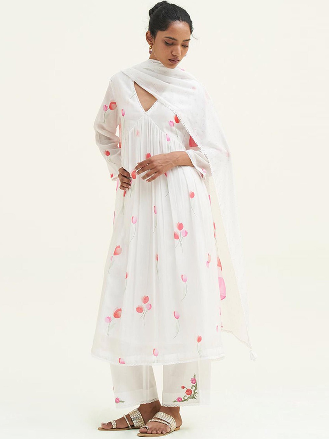 

Ganga Floral Printed V-Neck Raw Silk Straight Kurta with Palazzo & Dupatta, White