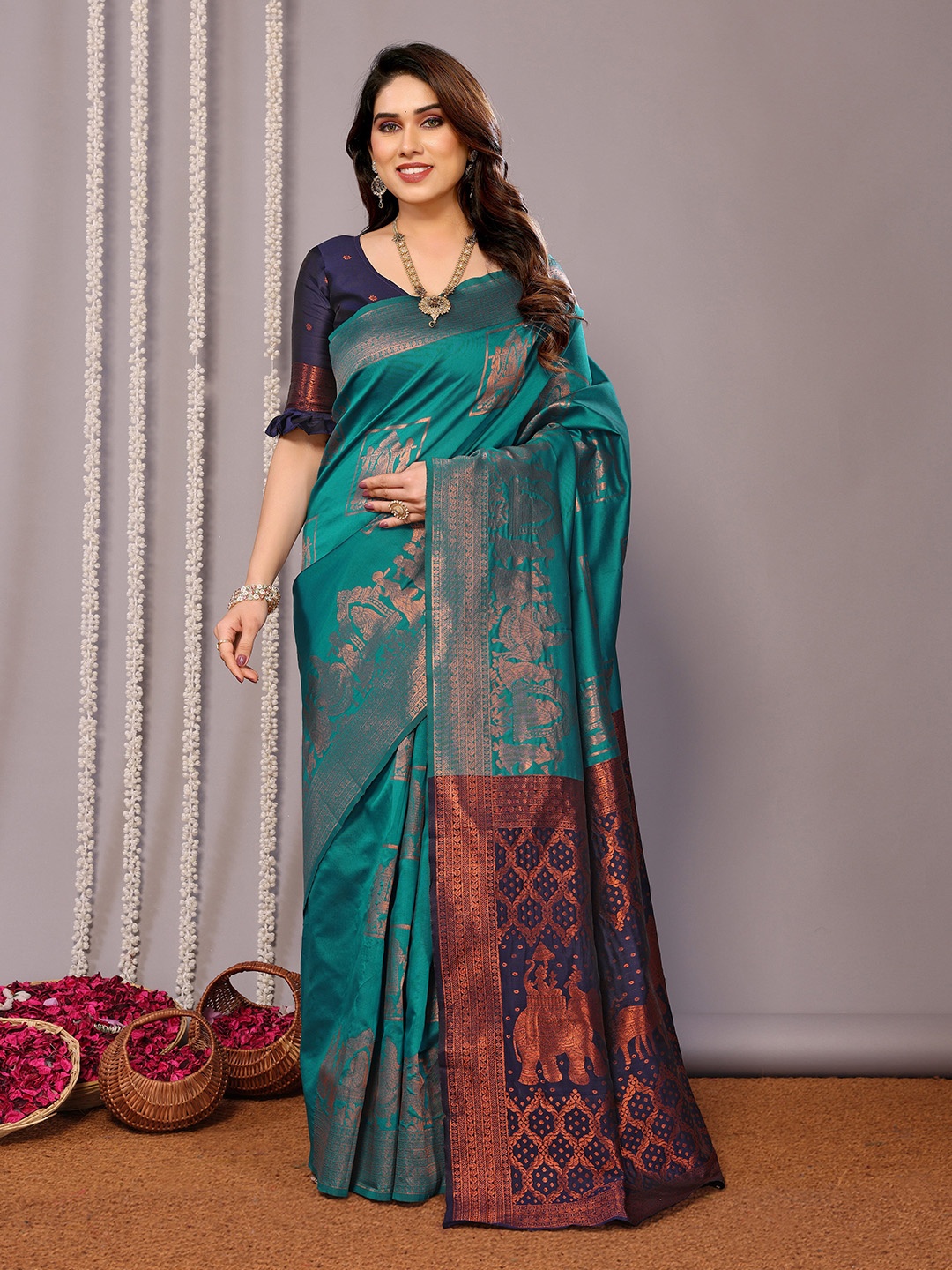 

QENY Ethnic Motifs Zari Art Silk Banarasi Saree, Blue