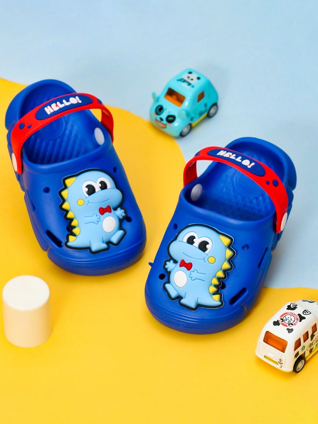 

Yellow Bee Boys Printed Clogs Flops, Blue
