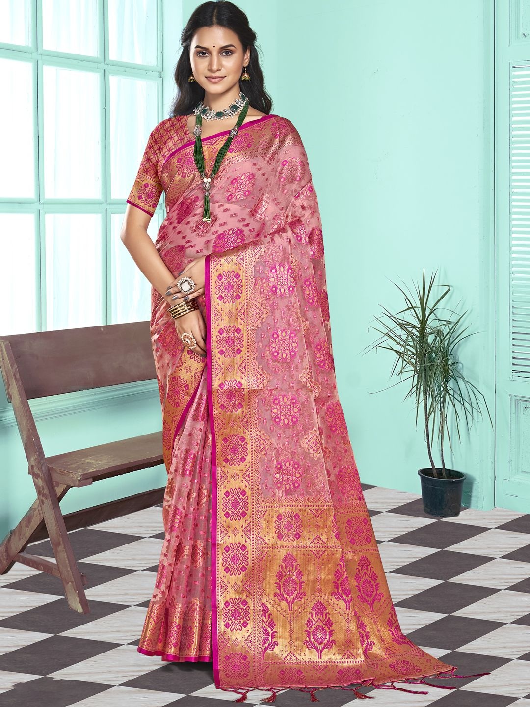 

SANGAM PRINTS Woven Design Zari Organza Tussar Saree, Pink