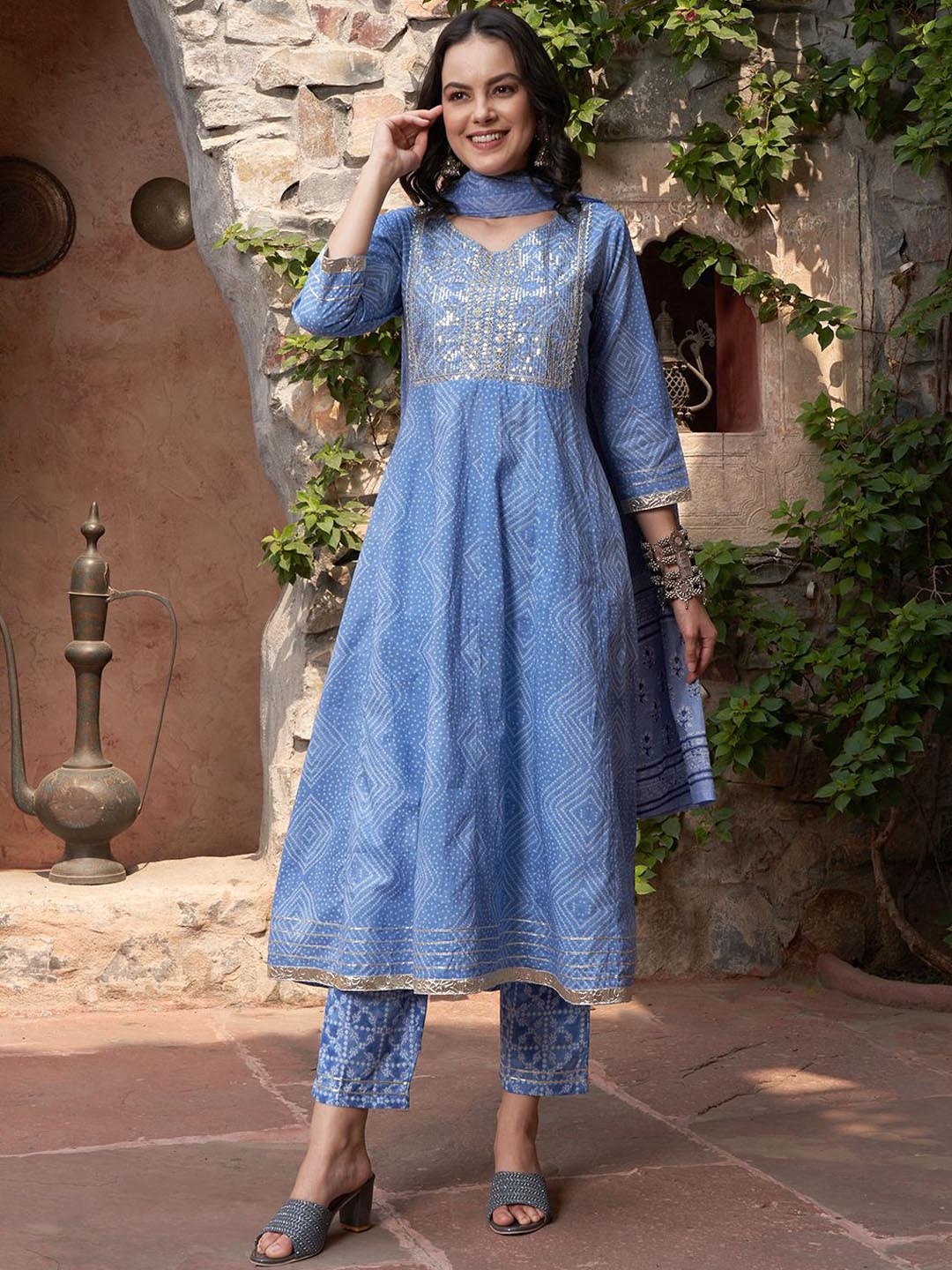 

BANDIA Women Printed Panelled Sequinned Pure Cotton Kurta with Trousers & Dupatta, Blue