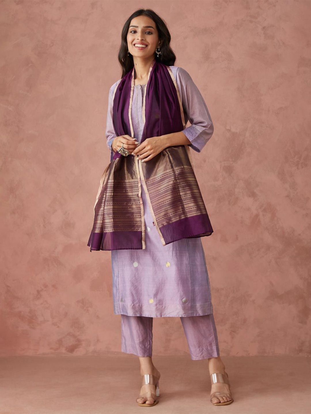 

Fabindia Cotton Silk Blend Banarsi Woven Stole, Purple