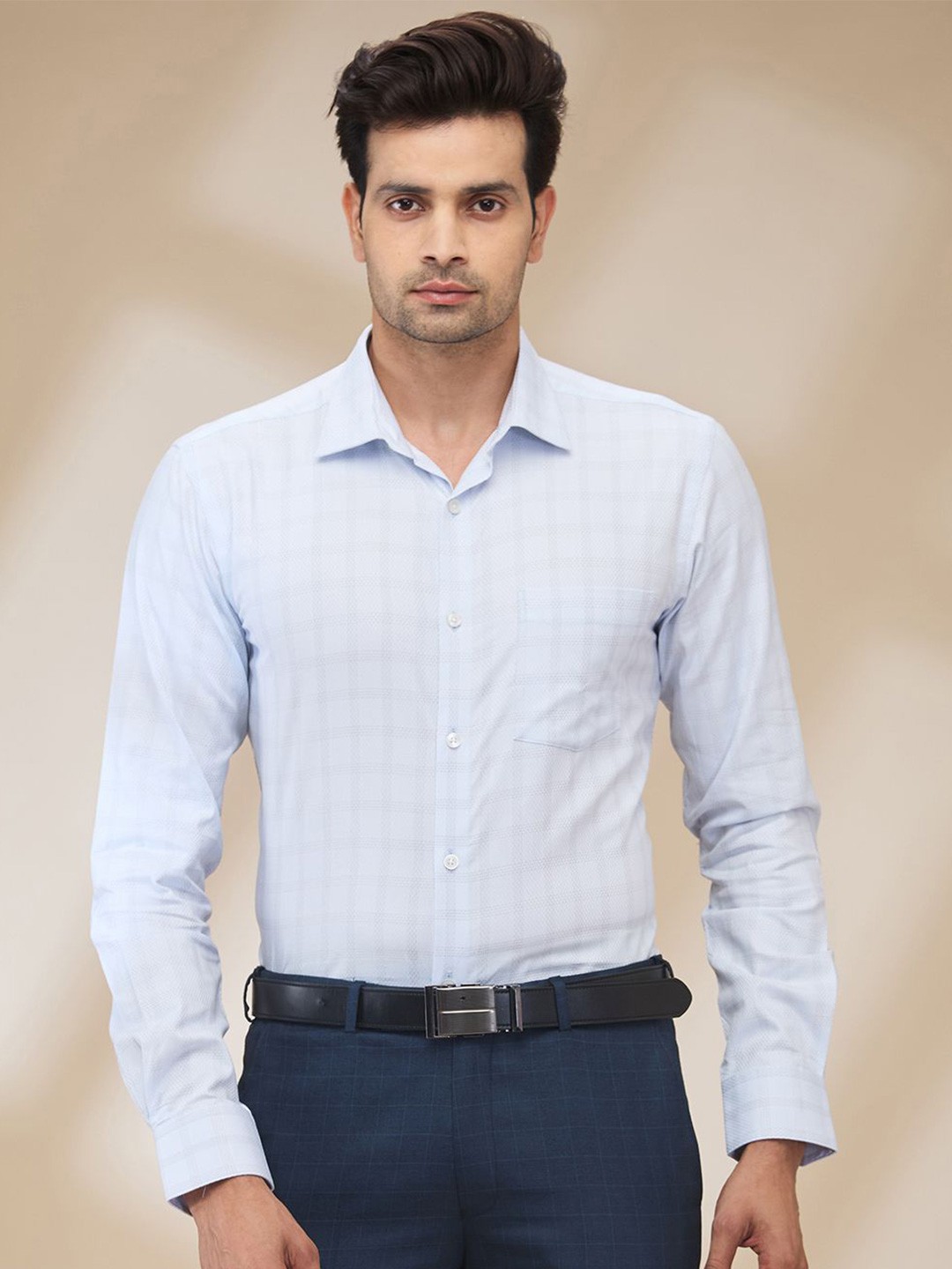

Park Avenue Men Spread Collar Grid Tattersall Checked Cotton Slim Fit Formal Shirt, Blue
