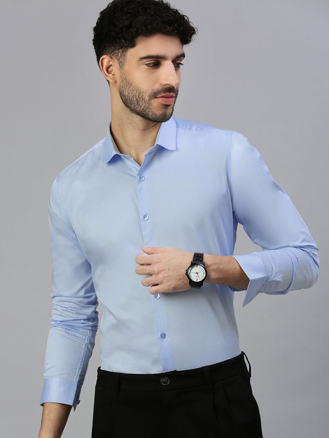 

ZEDD Men Cutaway Collar Solid Cotton Casual Shirt, Blue