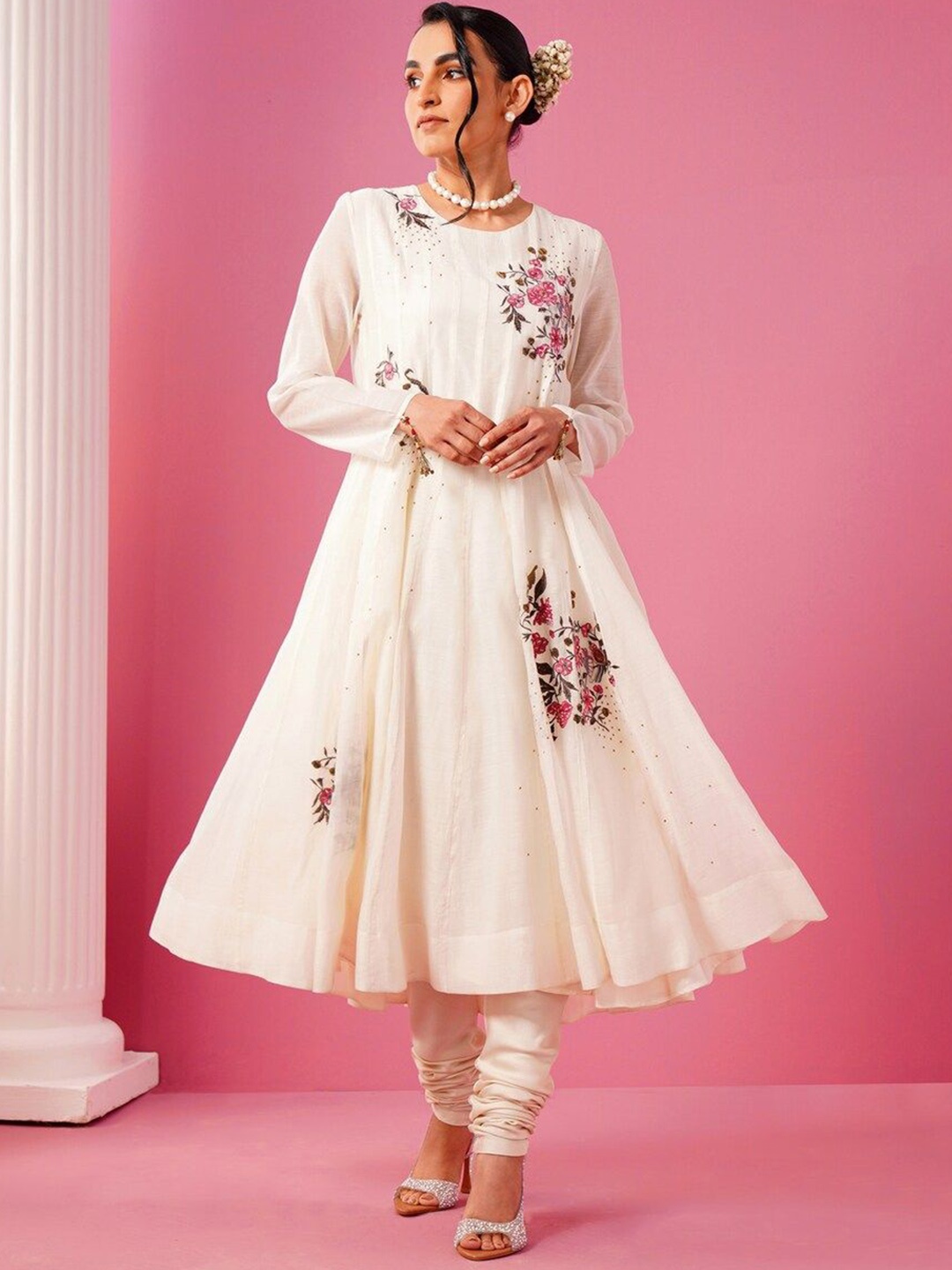 

JAYPORE Embroidered Thread Work Anarkali Kurta with Trousers & Dupatta, Off white