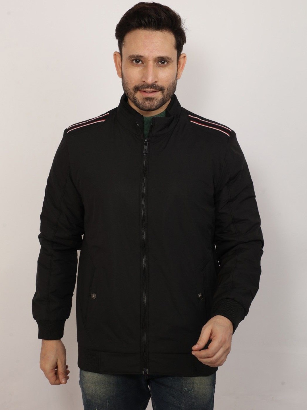 

Klub Fox Men Mock Collar Quilted Jacket, Black