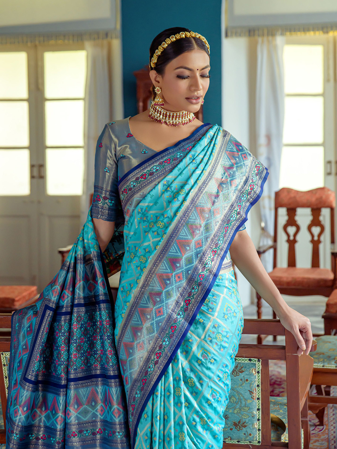 

Kandora Woven Design Zari Pure Silk Banarasi Saree, Blue