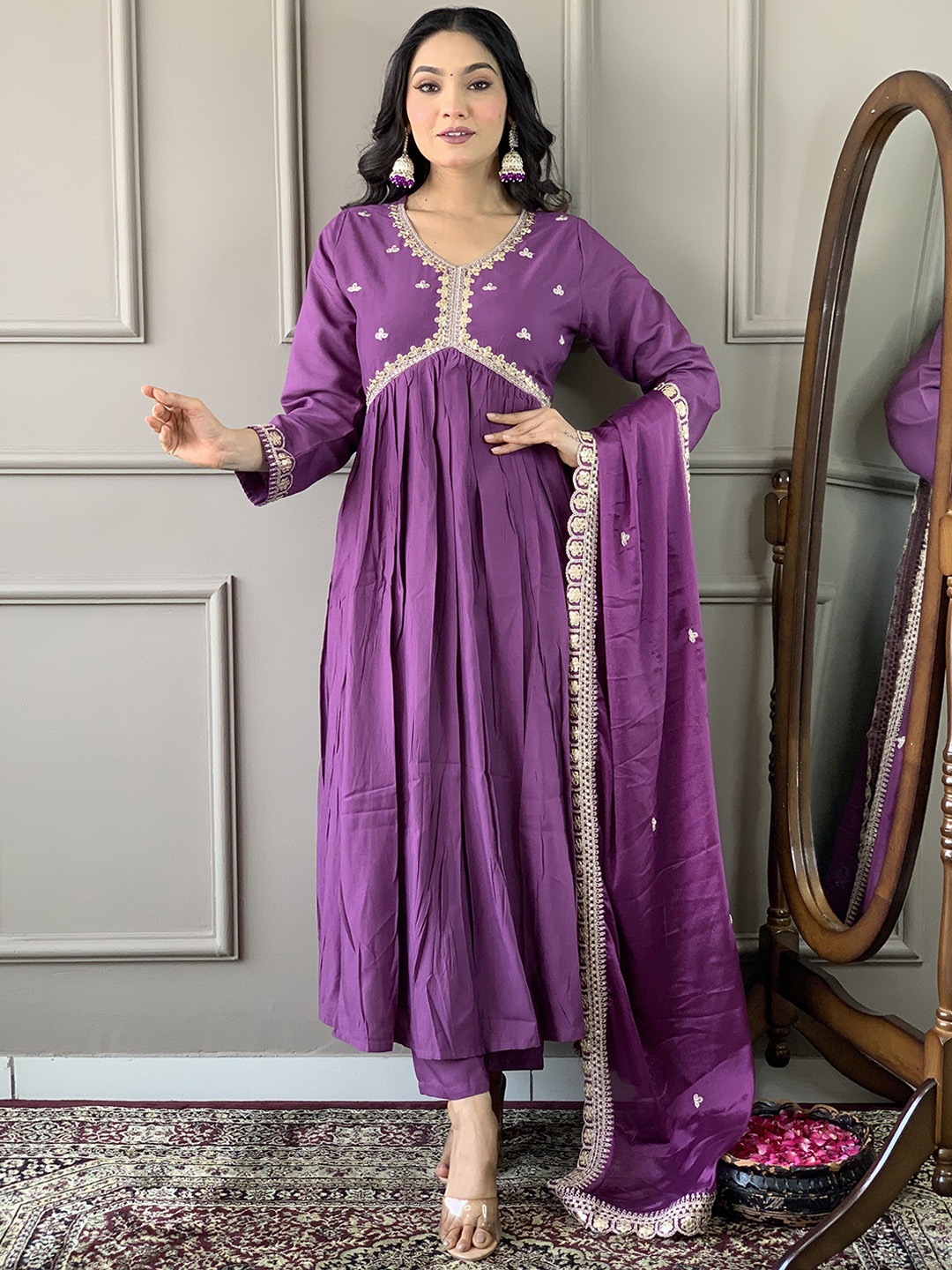 

S.K.C Women Floral Embroidered Regular Kurta with Trousers & With Dupatta, Purple