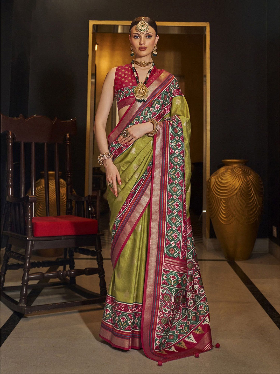 

elora Woven Design Designer Patola Saree, Olive