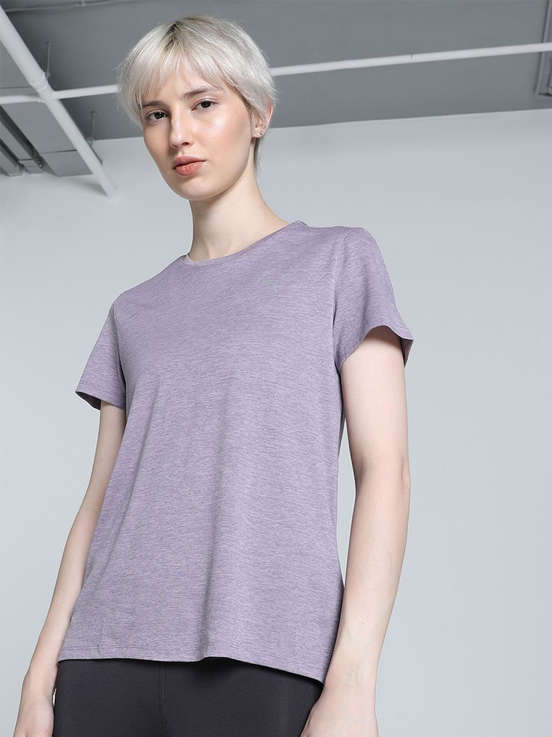 

Puma Run Favorite Heather Women Solid Running T-shirt, Purple