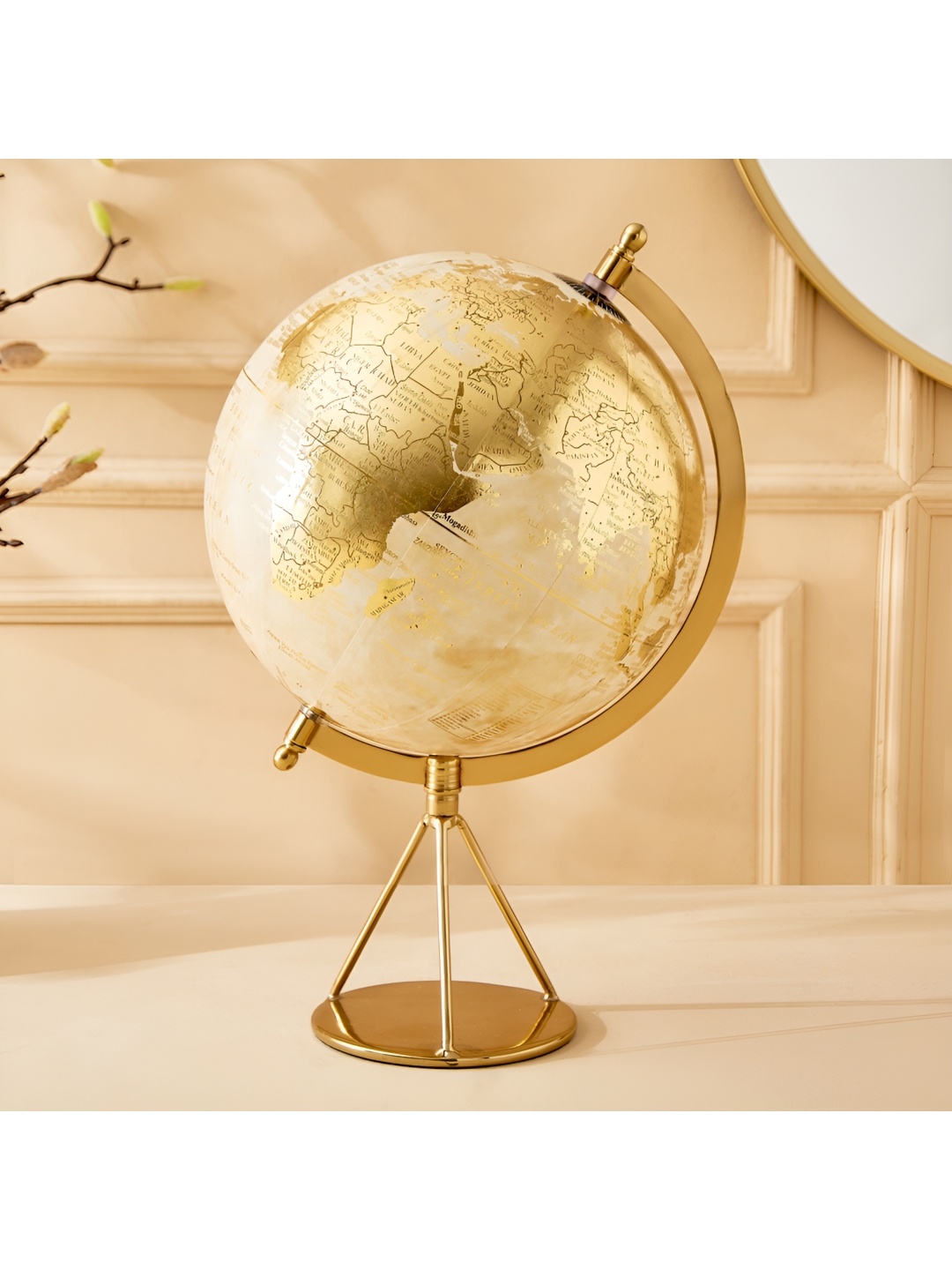 

Home Centre Eternity vogue ace Gold-Toned Metal Curio Showpiece