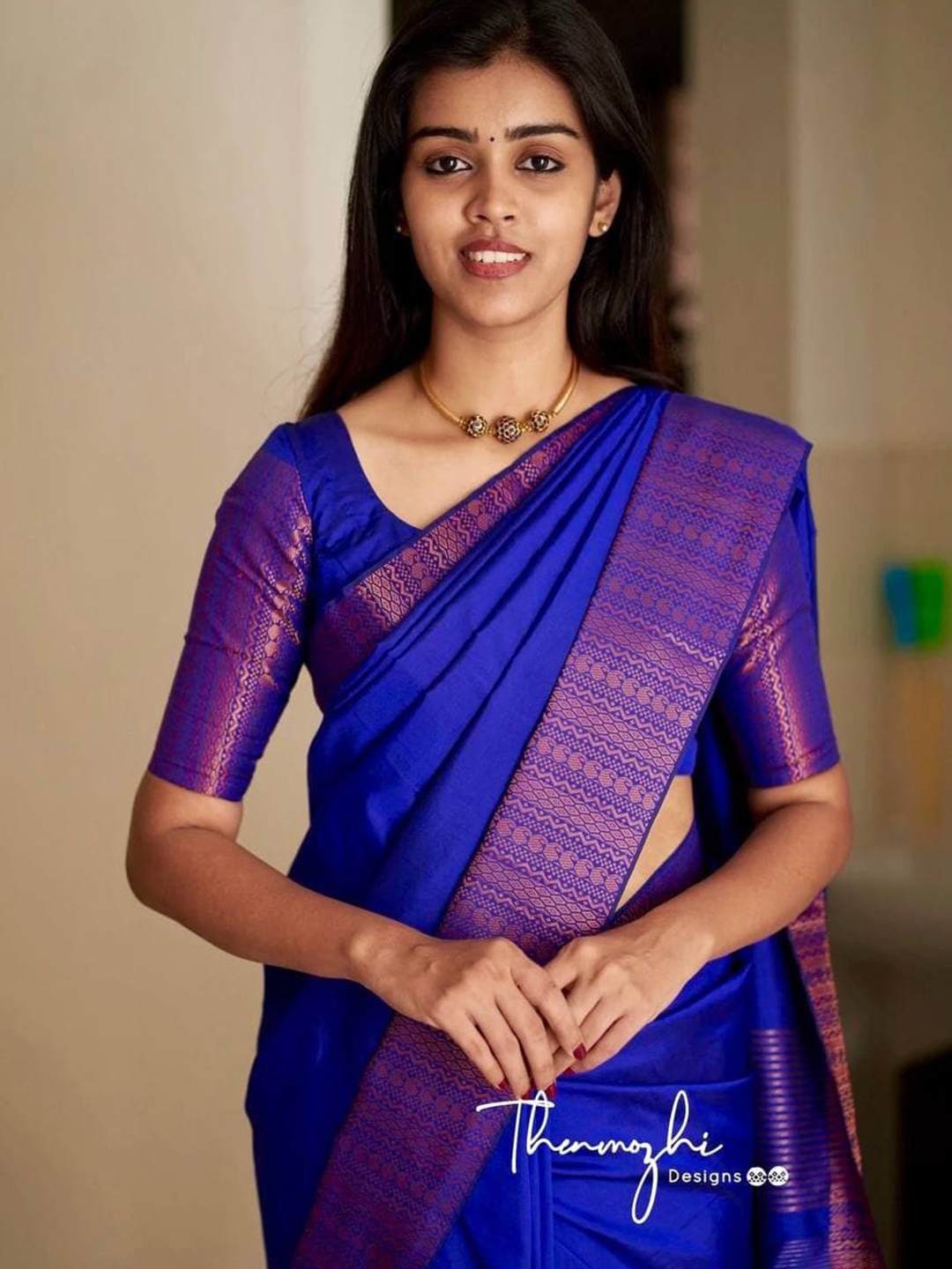 

QENY Zari Banarasi Saree, Blue