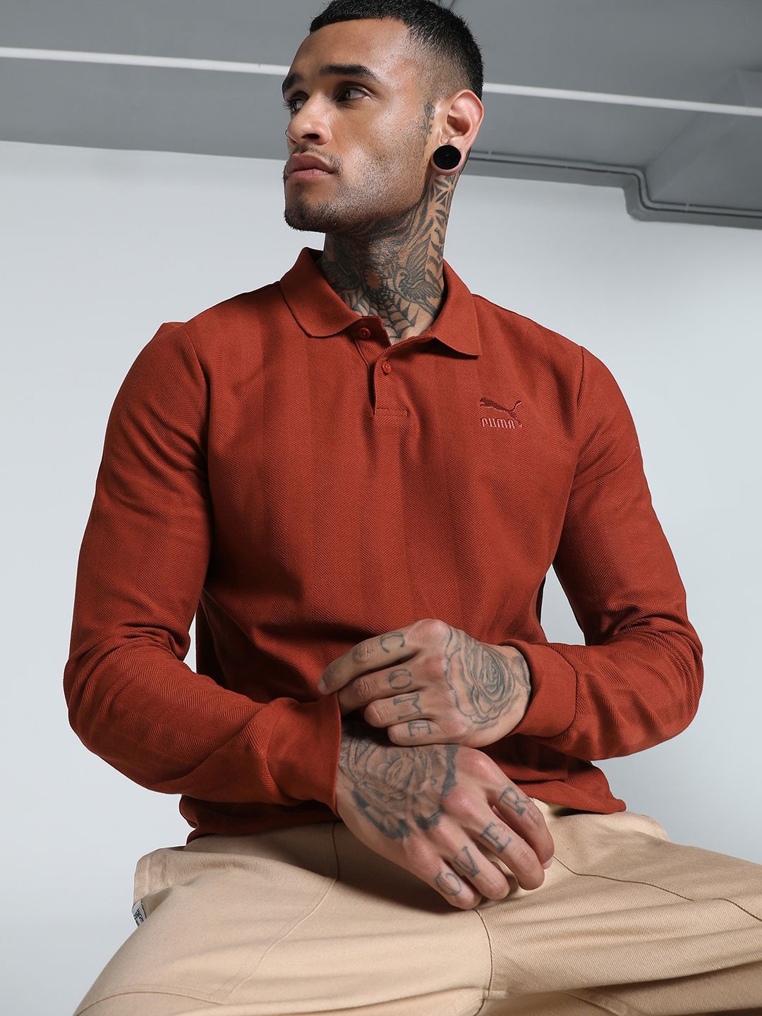 

Puma Men Classics Herringbone Solid Polo Cotton T-shirt, Maroon