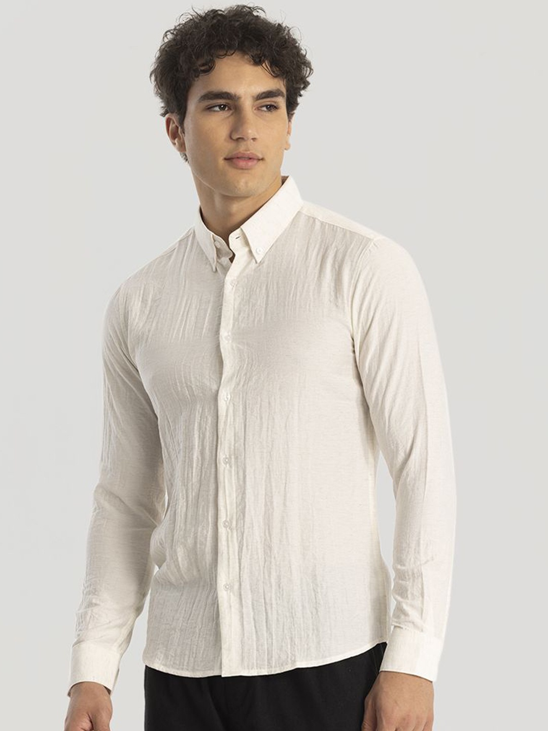 

Snitch Men Smart Button-Down Collar Solid Linen Slim Fit Casual Shirt, Off white