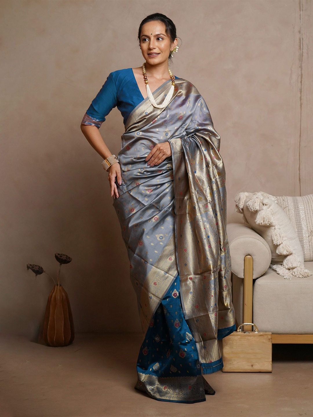 

Subham Woven Design Zari Half and Half Banarasi Saree, Grey