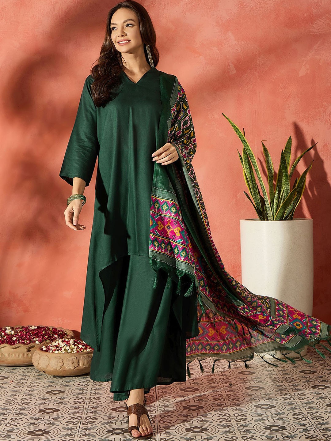 

InWeave Women A-Line Calf Length High Low Kurta With Palazzo, Green