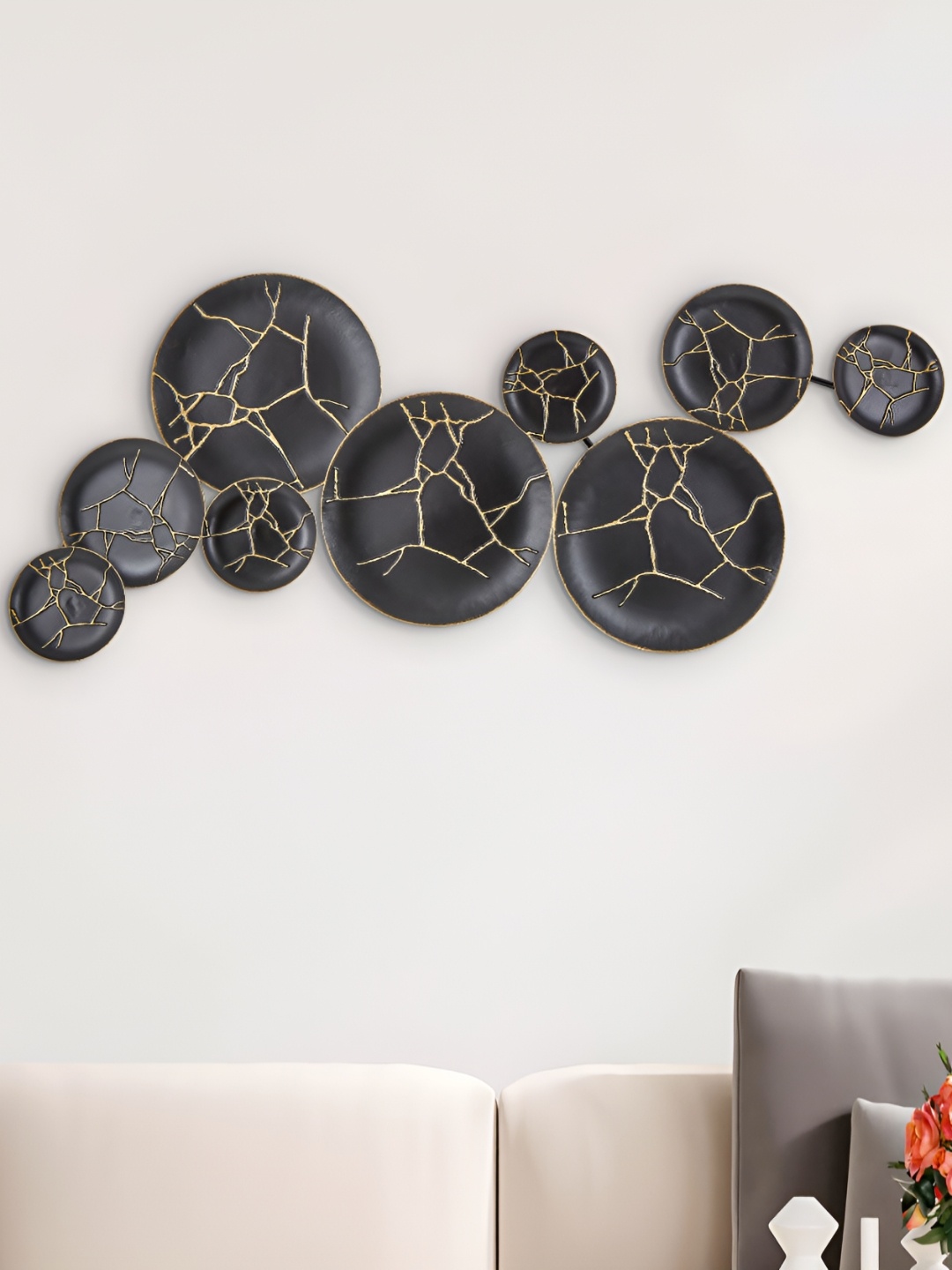 

Home Centre Panorama Sparta Black Printed Metal Wall Decor