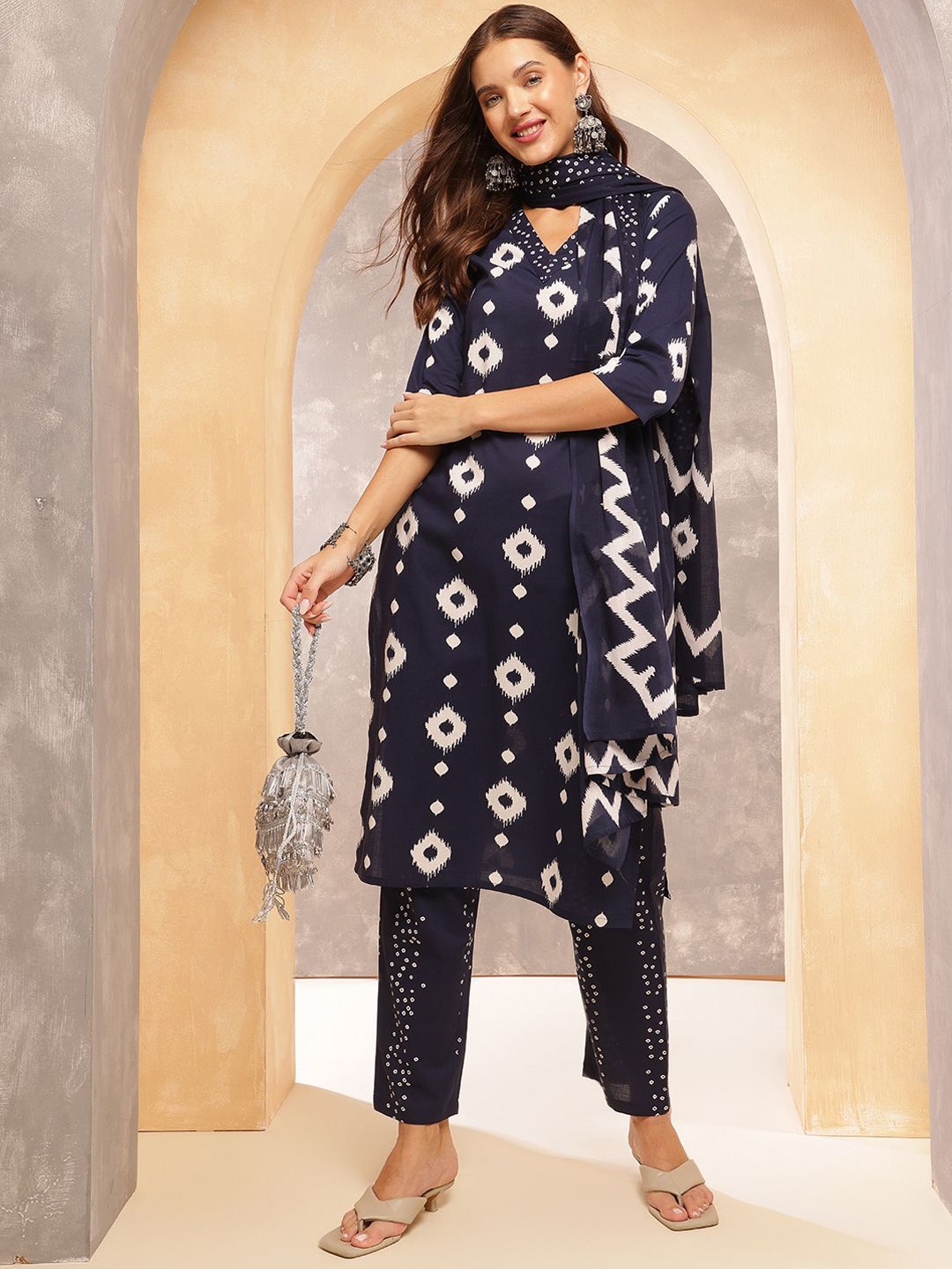 

Anouk Women Ethnic Motifs Printed Regular Pure Cotton Kurta With Trousers & Dupatta, Navy blue