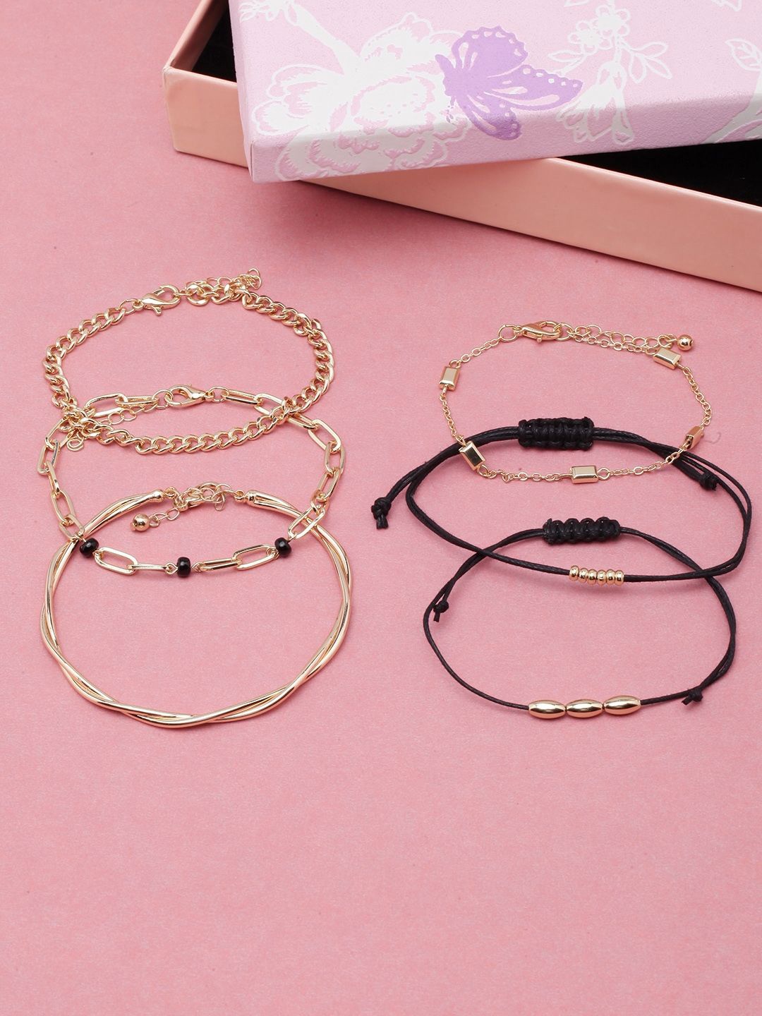 

KPOP Set Of 6 Gold-Plated Beadded Charm Bracelet