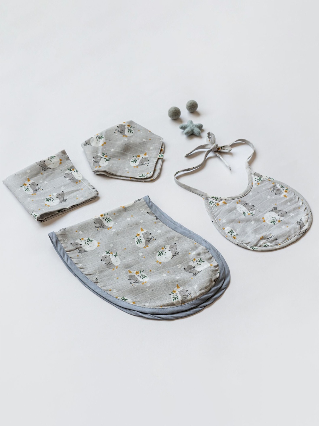 

cocoon care Infants 4-Piece Printed Pure Cotton Baby Apparel Gift Set, Grey