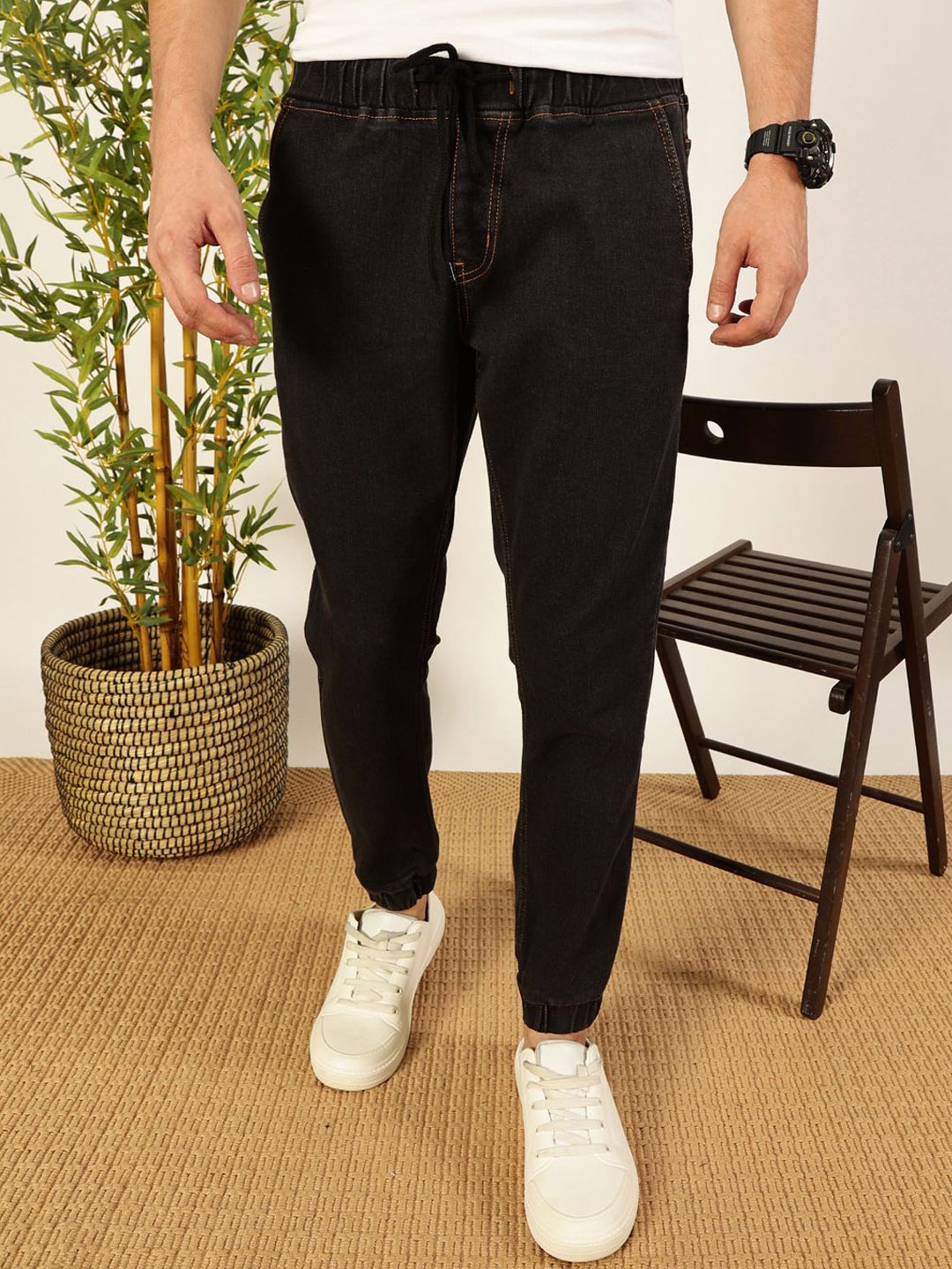 

HERE&NOW Men Mid-Rise Original Jogger Stretchable Jeans, Black