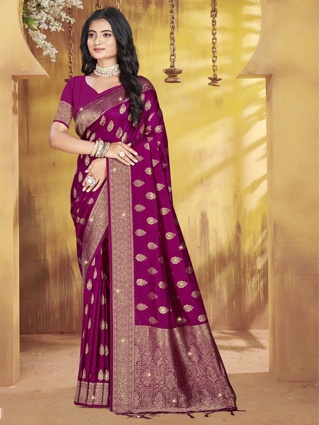 

SANGAM PRINTS Woven Design Zari Tussar Saree, Purple