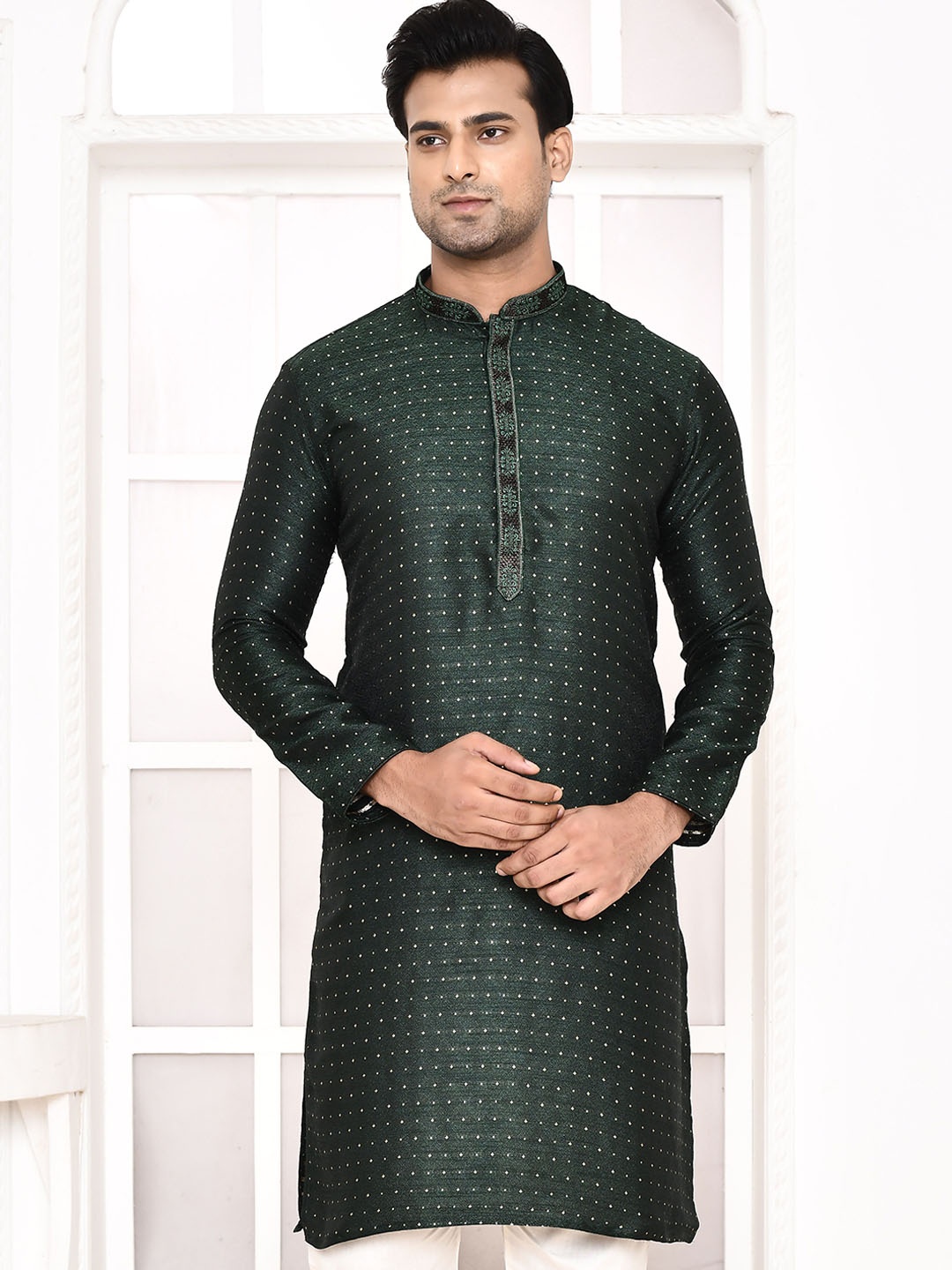 

MAAHI FABS Men Polka Dot Kurta, Green