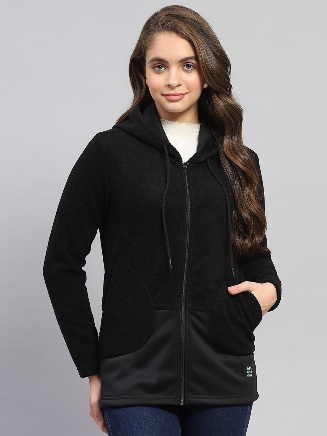 

rock.it Women Solid Hooded Sweatshirt, Black