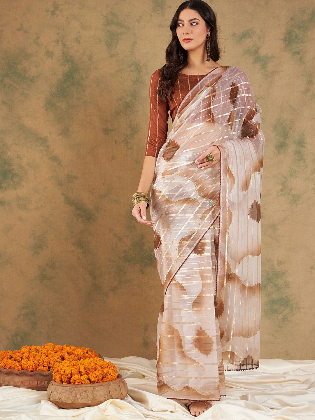 

DIVASTRI Woven Design Zari Organza Designer Kanjeevaram Saree, Coffee brown