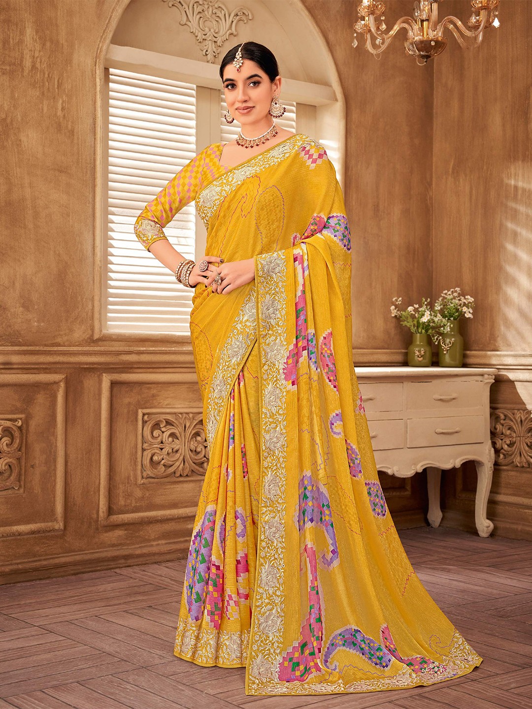 

Laxmipati Abstract Printed Designer Saree, Yellow