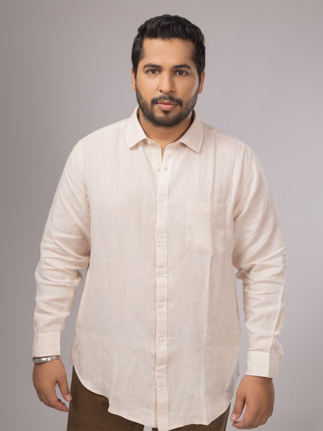 

Sizeupp Men Comfort Spread Collar Solid Linen Casual Plus Size Shirt, Cream