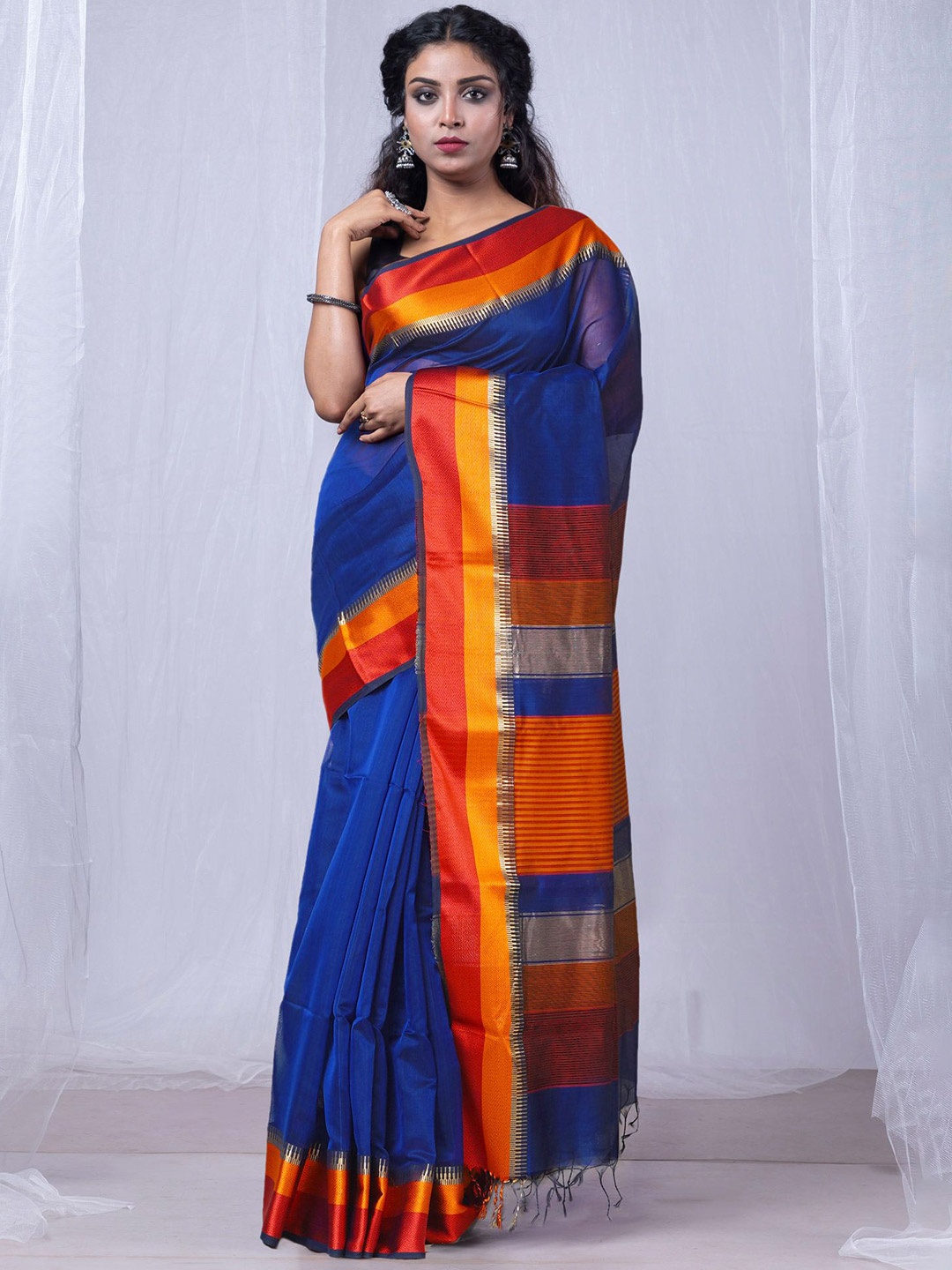 

Unnati Silks Solid Handloom Maheshwari Saree, Blue