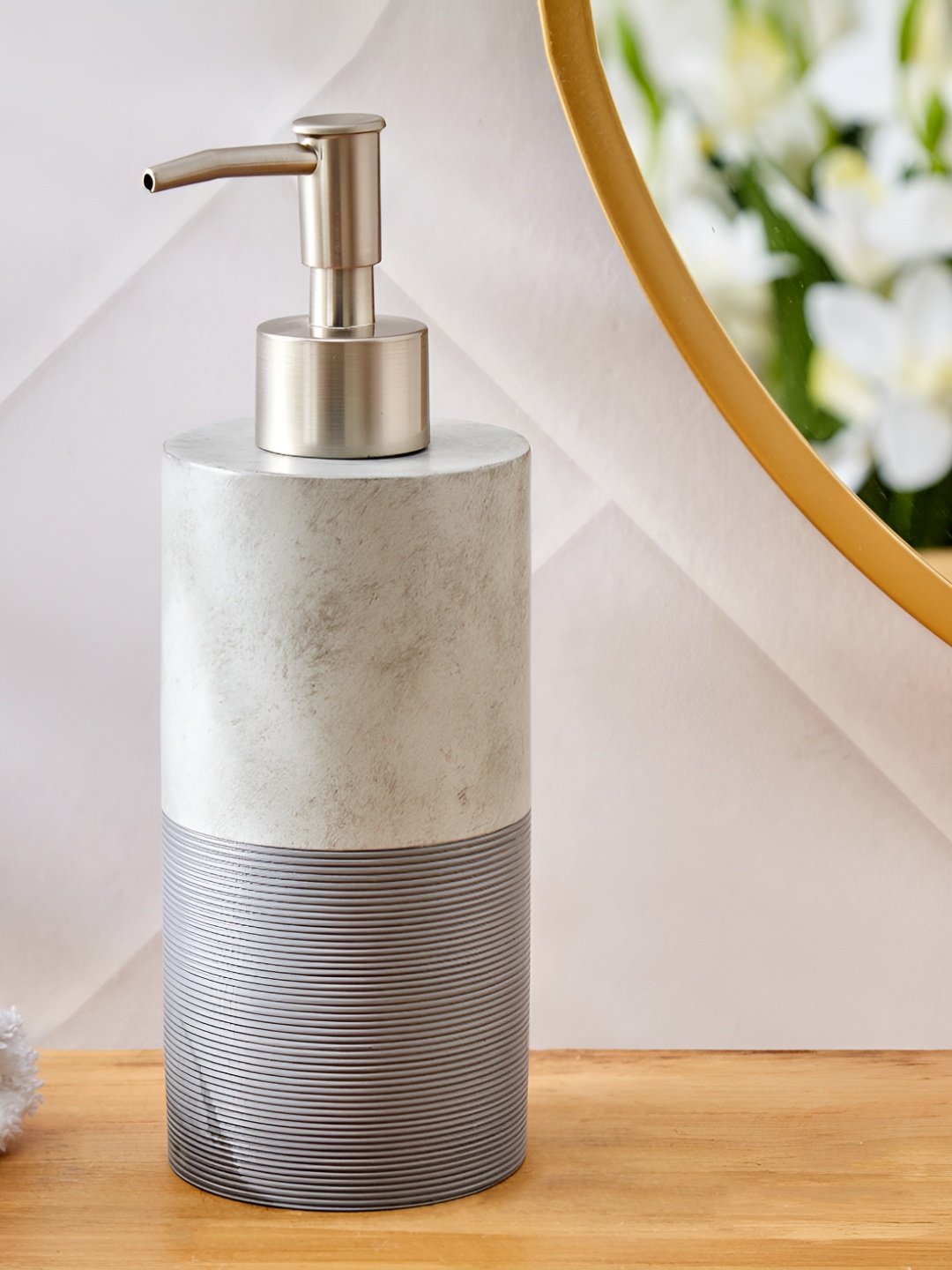 

Home Centre Grey & Beige Soap Dispenser 400ml